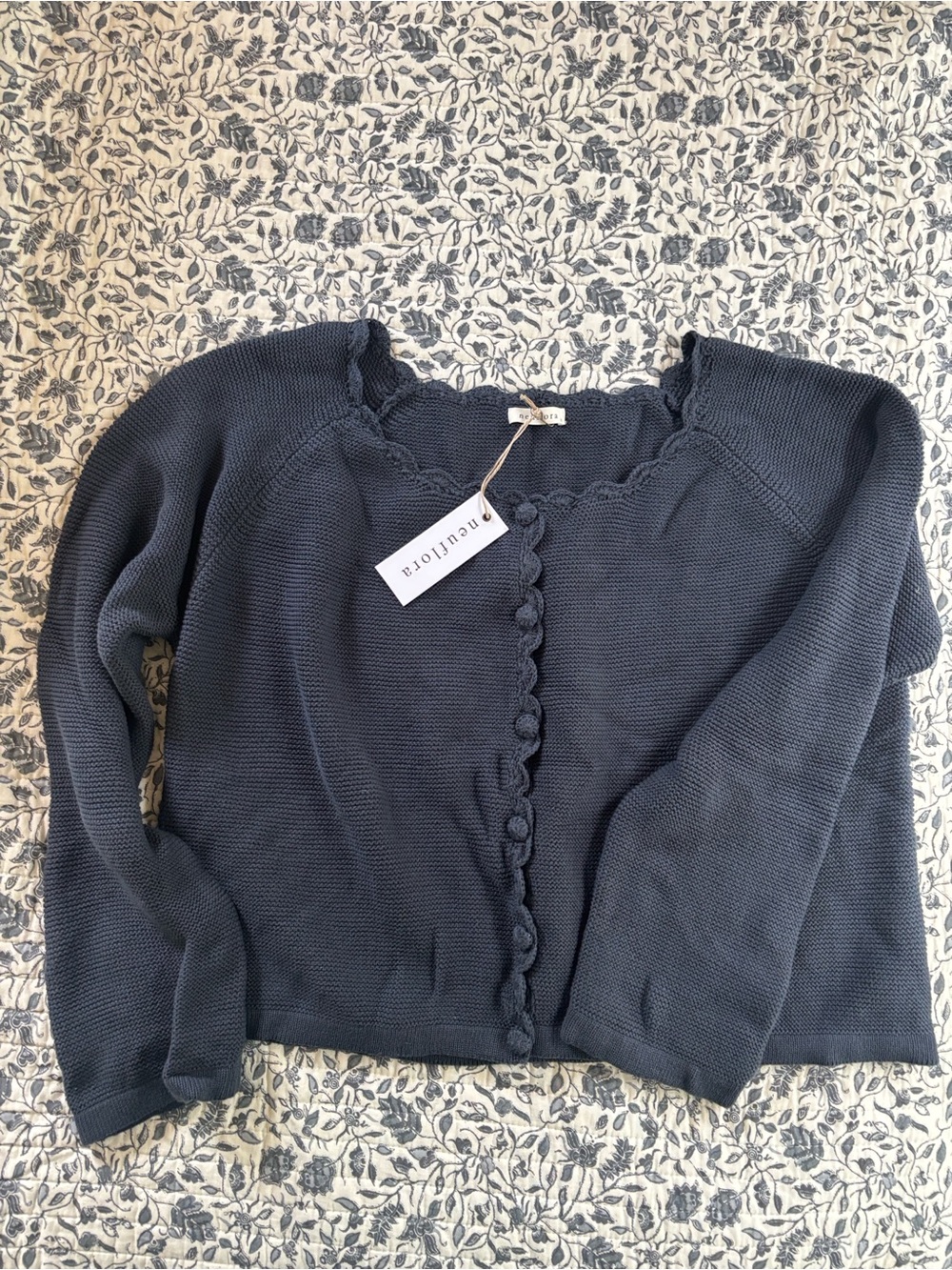 Neuflora - Nora Navy Scalloped-Edge Knit Cardigan